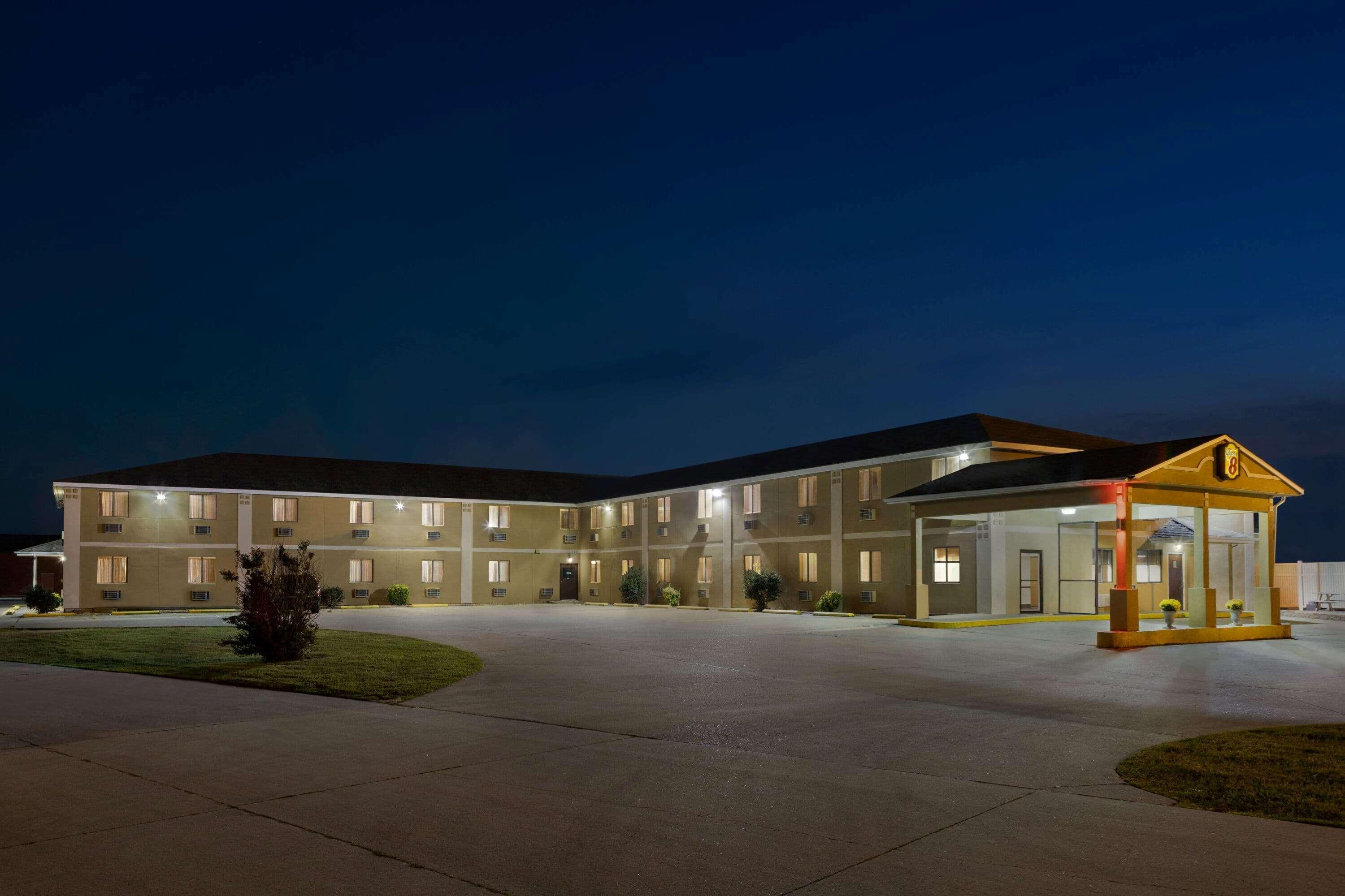 Hotel Super 8 By Wyndham Sikeston/Miner Area Exterior foto